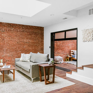 Modern Loft Gut