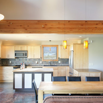 Compelling Pend Oreille Cabin