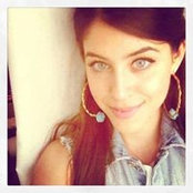 Kelly Bayer's photo