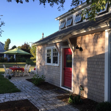 Touisset Small-House Renovation/Addition