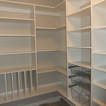 Walk-in Pantry