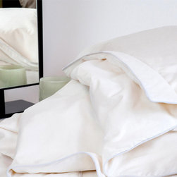 Mulberry Silk Comforter - 150 Gram FIll - Products