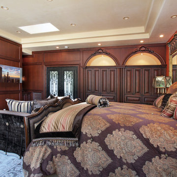 OC, CA Tustin/ Santa Ana Elegant Built-in Bedroom Furniture