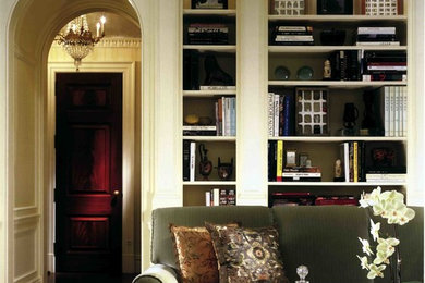 Elegant family room photo in New York
