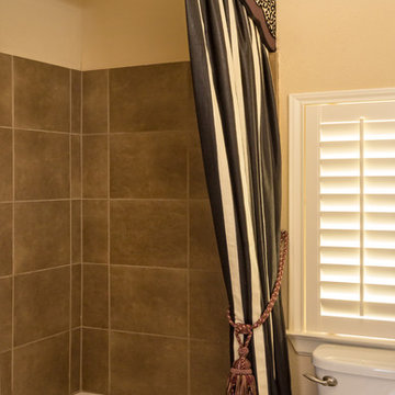 Jack-n-Jill Bathroom