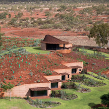 Australian award winning underground bunkhouses