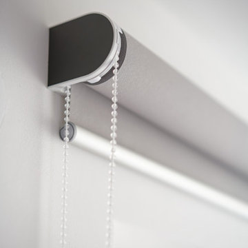 Roller shades