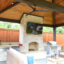 Outdoor Kitchen