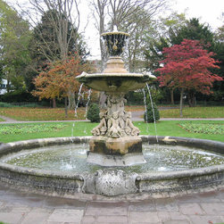 Landscaping Mediterranean Style - Outdoor Fountains And Ponds