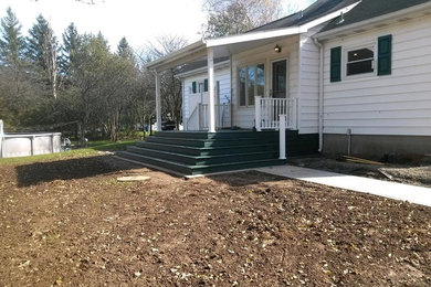 Example of a classic exterior home design in New York
