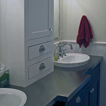 Traditional 90's Home Reinvented - Signal Hill