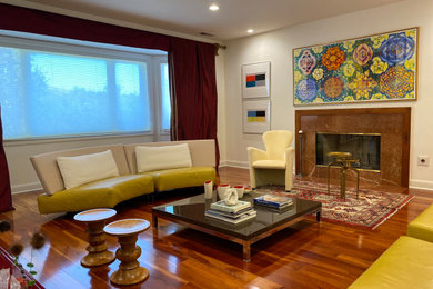 Living room photo in San Francisco
