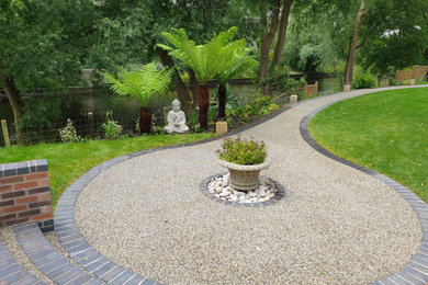 Riverbank Garden Design