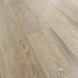 Oak Lion - Laminate Flooring