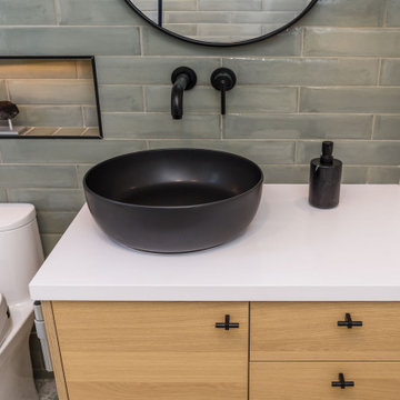 Oakland Modern Bath