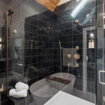 Luxury Bathroom in Commercial Point