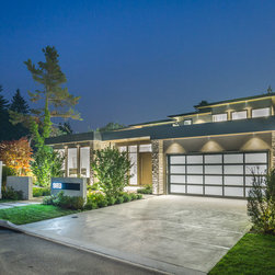 983 TUDOR AVENUE - Products