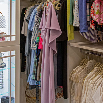 Swoon-Worthy Elegant Walk-In Closet