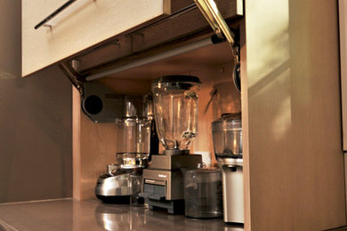 Trendy kitchen photo in Chicago