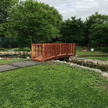New York City Dept Of Education 18 ft spindle rails Bridge