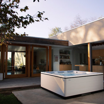 Modern Hot Tub Deck and Patio