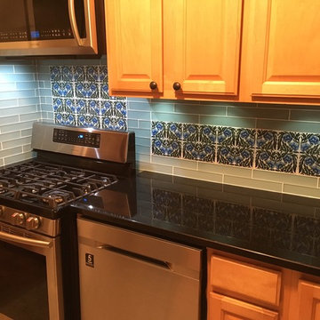 William De Morgan Carnation Kitchen