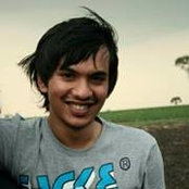 Naveen Kode's photo