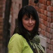 Crystal Lindgren Walkers foto