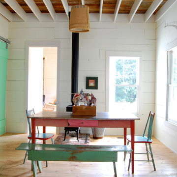 My Houzz: Colorful Vintage Finds fill a Chic Modern Farmhouse