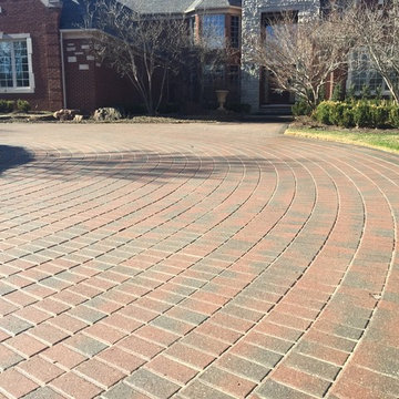 Brick Paver Cleaning | Brick Paver Sealing | Gloss Sealer | Oakland Township, MI