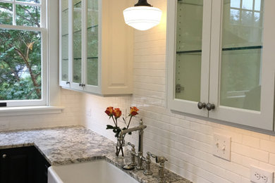 Example of an arts and crafts home design design in Other