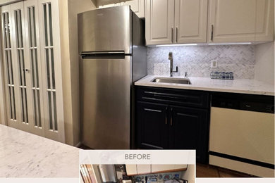 Example of a minimalist kitchen design in New York