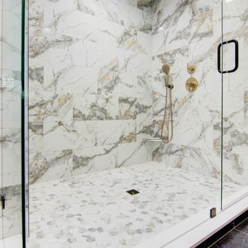 Sophisticated and Timeless Bathroom Design with Premium Features