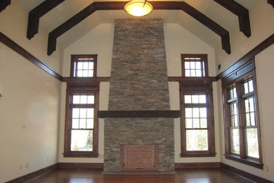 Living room - traditional living room idea in New York