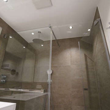 Aus einem Badezimmer wird ein Duschbad in München Perlach