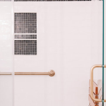 2 Small Bathrooms