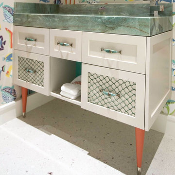 Fort Lauderdale Home - Fish-themed Bathroom