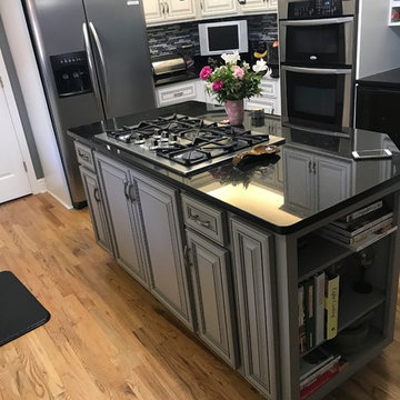cabinet refacing--white with gray island