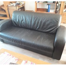 Reteinte d'un canap&eacute; en cuir. - Living Room Furniture