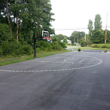 Todd R's Pro Dunk Silver Basketball System on a 113x30 in Cmch, NJ