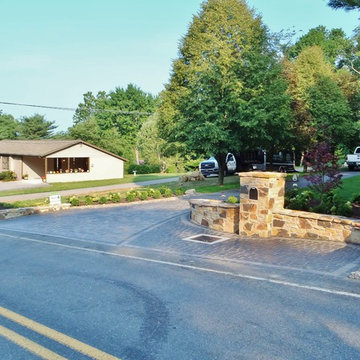 Natural Stone Mailbox/Walls and Courtstone Drive