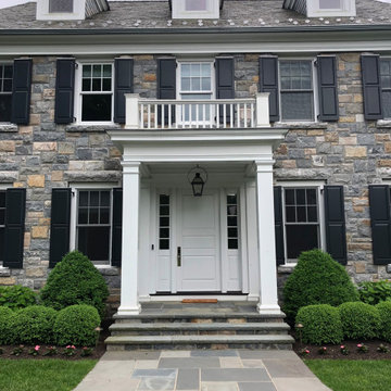 Ari's house.