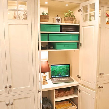 Comfortable, Classic, Clutter Controlled Kitchen