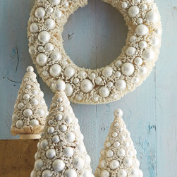 Bethany Lowe Ivory Platinum Bottle-Brush Christmas Wreath - Wreaths And Garlands