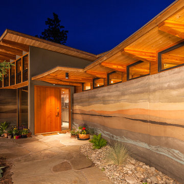 Naramata Bench House | Entry at Night