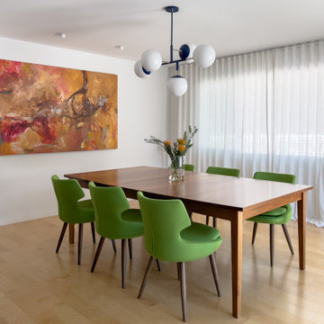 Old Vegas becomes Mid-century modern of today