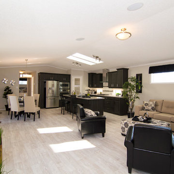 2015 Modern Manufactured Home Triple M Housing