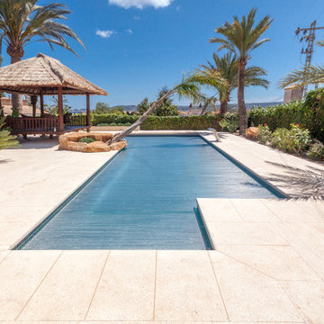 Piscina climatizada con cubierta automática