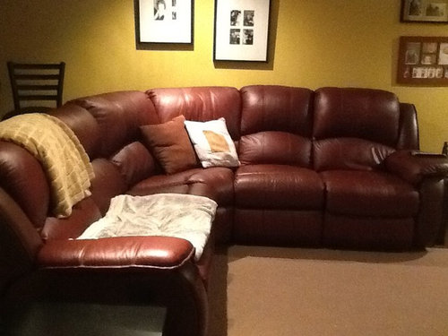 Wall Colors For A Burgundy Sofa