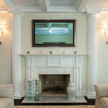 Villanova, PA: Living room with view of Fireplace